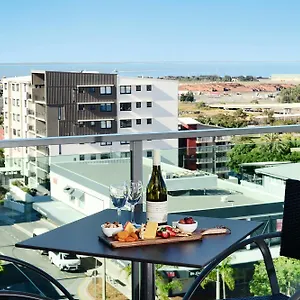 Oaks Grand Apartahotel