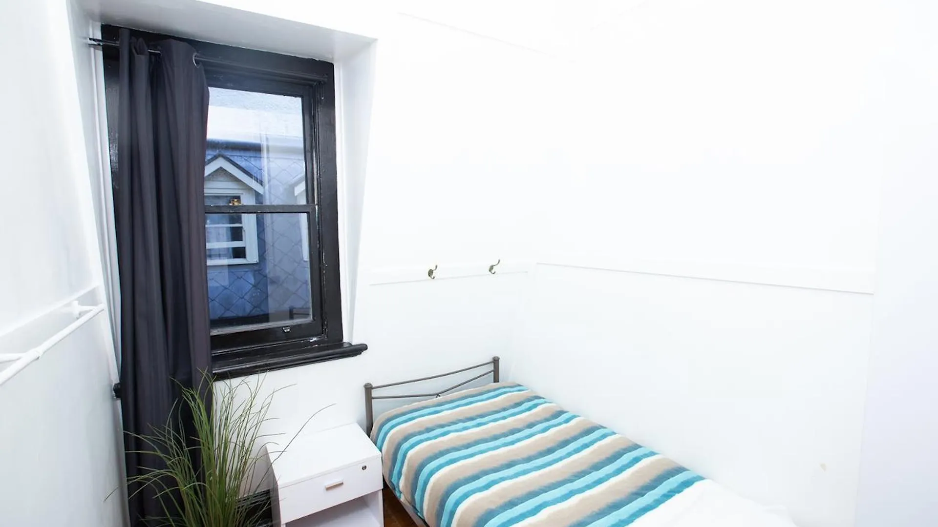 Hostel All Nations Brisbane Australia