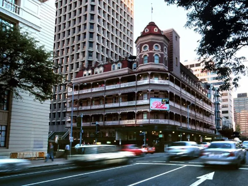 Hostel All Nations Brisbane Australia